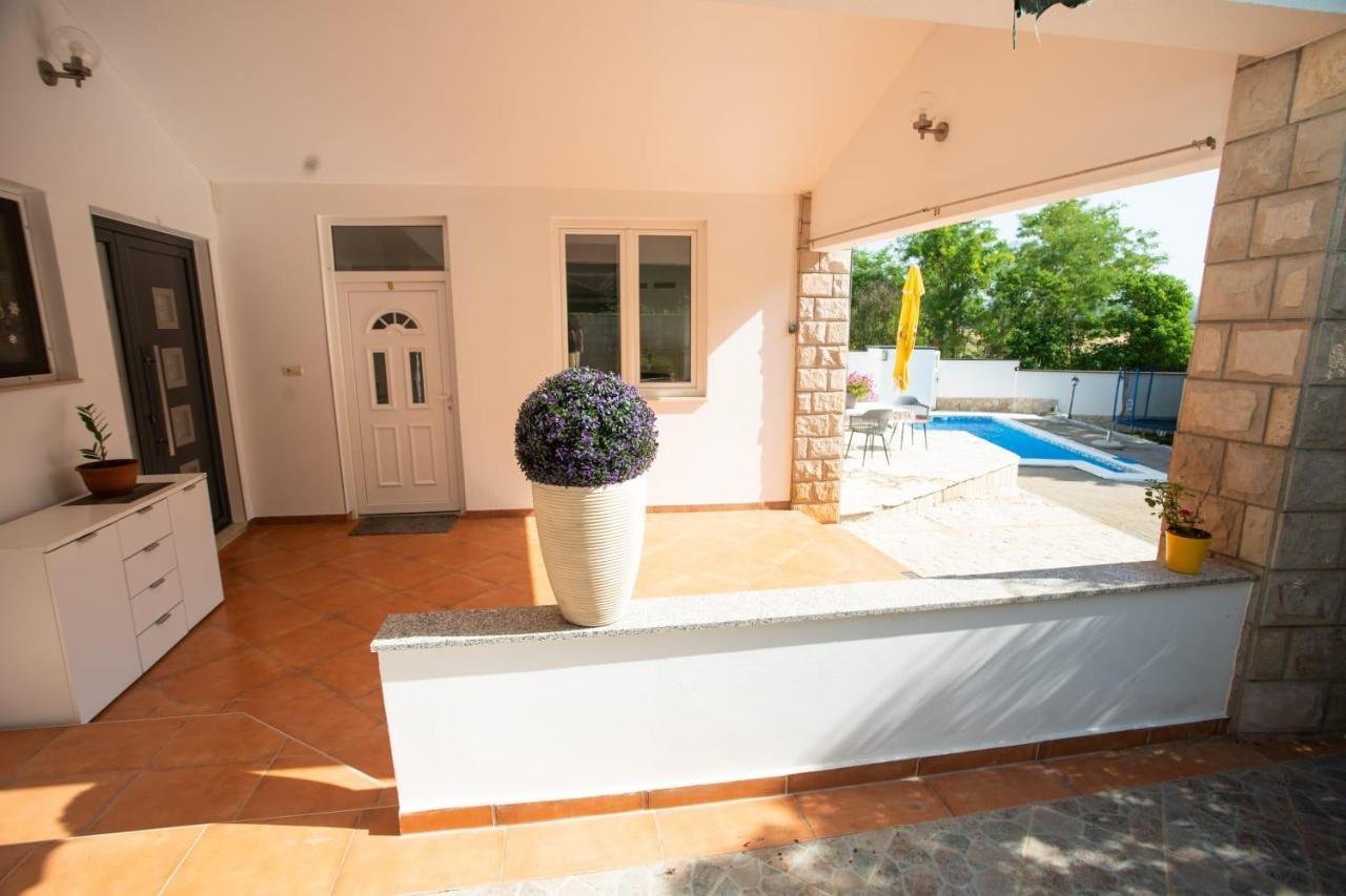 Villa Mila Ljubuski Bagian luar foto